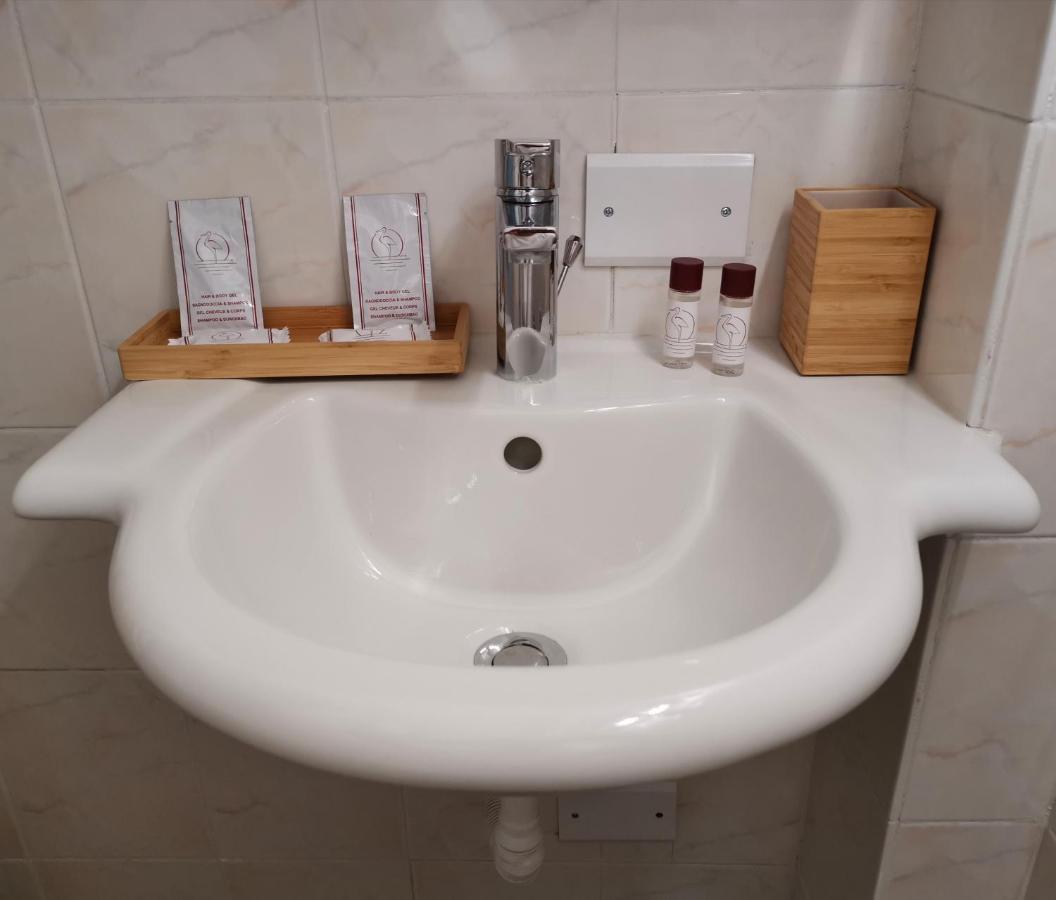Hotel S'Alba Noa Quartu SantʼElena Esterno foto